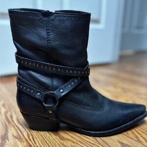Vintage Foundry Co. Womens Black Ankle Boots Size 8.5 Medium (B, M)